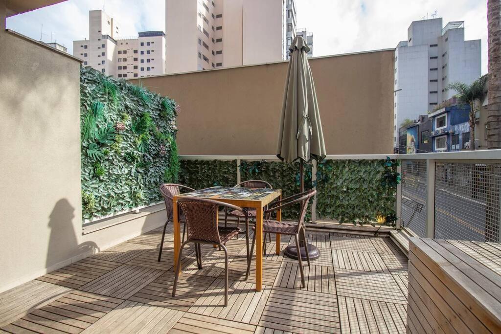 Bhomy Paulista Com Varanda Na Rua Augusta Au101 圣保罗 外观 照片